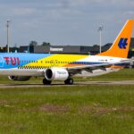 TUI fly célèbre ses 50 ans avec une livrée spéciale