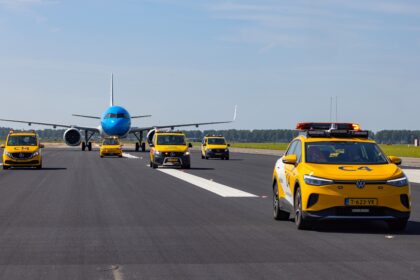 La flotte de KLM se tourne vers Airbus avec l’arrivée du premier avion A321neo, abandonnant progressivement Boeing.