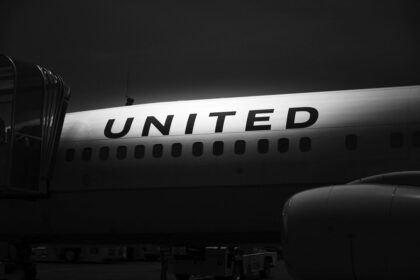 Le PDG de United Airlines, Scott Kirby, félicite le nouveau PDG Kelly Ortberg – Aviation.Direct