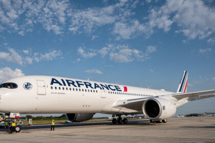 Air France suspend ses vols à destination de Tel Aviv et de Beyrouth.