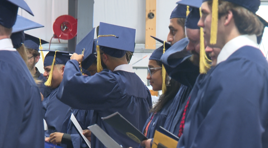 Nouvelle classe de diplômés en aviation à Hagerstown impatiente de faire leurs premiers pas dans l’industrie aéronautique