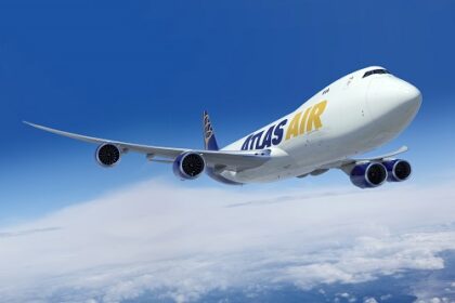 Atlas Air étend sa flotte avec trois nouveaux Boeing 747-8 cargo pour répondre à la demande croissante du fret aérien