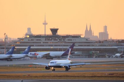 L’aéroport de Cologne-Bonn enregistre l’afflux de 1,7 million de passagers durant la période estivale.