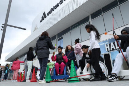 Plus de 600 étudiants étrangers envolés vers les Jeux Paralympiques grâce à Air France – Insidethegames.biz