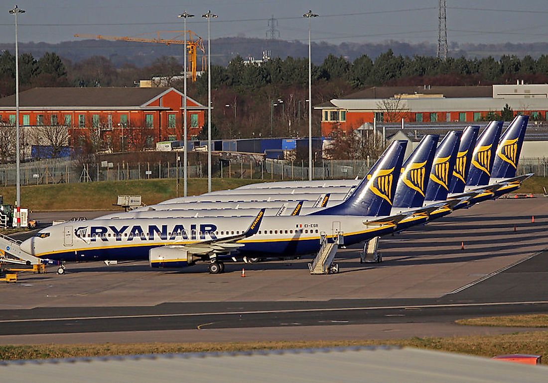 Ryanair est la plus grande compagnie aérienne d'Europe en termes de passagers transportés chaque année.