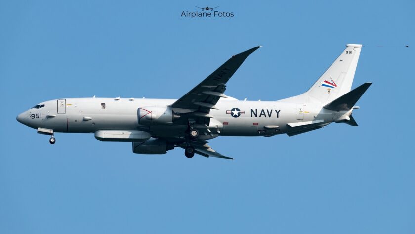 Premier aperçu du nouveau pod multi-mission du P-8A Poseidon