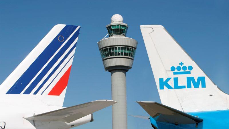 Air France-KLM révise à la baisse ses prévisions de capacité, mentionnant les Jeux olympiques et la hausse des coûts