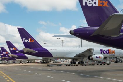 FedEx Express renforce sa capacité de réseau aérien intra-européen et intercontinental en prévision de la saison de pointe