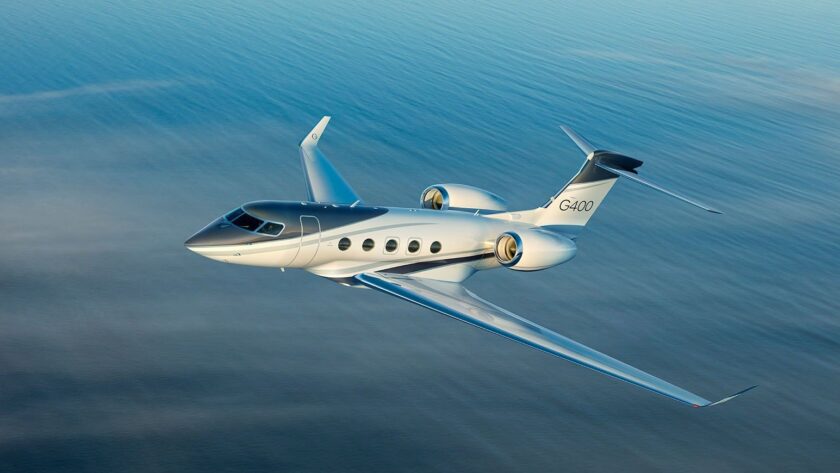 Le Gulfstream G400 effectue son premier vol et lance son programme de tests