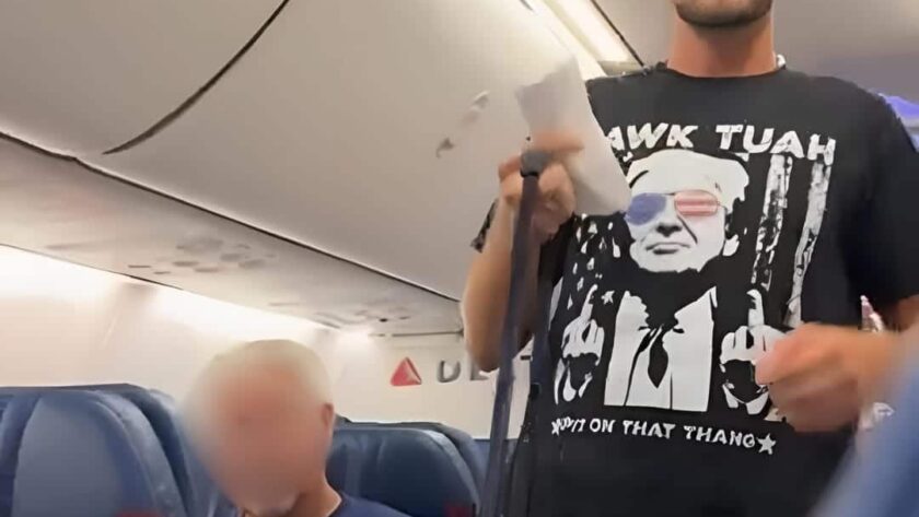 Delta Air Lines expulse un passager d’un vol à cause de son t-shirt controversé sur Trump