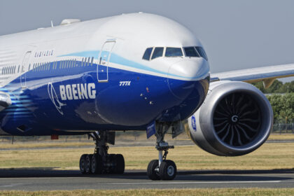 33 000 travailleurs de Boeing entament une grève suite au rejet du contrat proposé