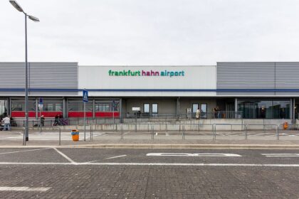 Sanction de 14 millions d’euros pour l’aéroport de Francfort-Hahn et Ryanair par la Commission européenne