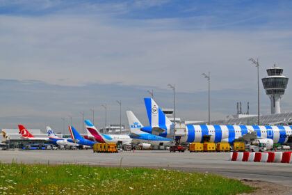 Le trafic de passagers à l’aéroport de Munich enregistre une forte hausse avec 6,2 millions de voyageurs durant la saison estivale