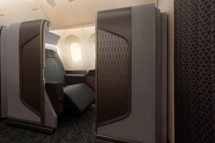 Oman Air redéfinit son offre premium avec le nouveau Business Studio, une nouvelle expérience de voyage haut de gamme.