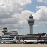 Réactions de Schiphol et de KLM aux mesures de réduction du bruit à l’aéroport d’Amsterdam Schiphol imposées par le gouvernement néerlandais