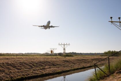 Augmentation de 6% du trafic et des transports à l’aéroport d’Amsterdam Schiphol en août 2024