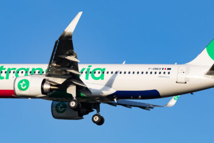 Transavia lance 8 nouvelles liaisons estivales depuis Paris Orly et les aéroports régionaux pour l’année 2025.