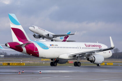 Eurowings annonce des résultats solides sur neuf mois avec des bénéfices positifs et un réseau élargi.