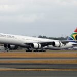 South African Airways envisage de vendre des créneaux horaires à Heathrow face à des difficultés financières