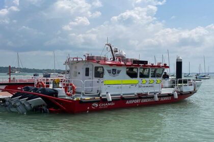 L’aéroport Changi de Singapour présente sa nouvelle flotte de sauvetage en mer lors de son exercice annuel de simulation de crise