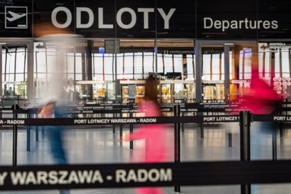 L’aéroport de Varsovie-Radom vise à accueillir 100 000 passagers en 2024 et prévoit l’ouverture d’un centre éducatif dédié à l’aviation