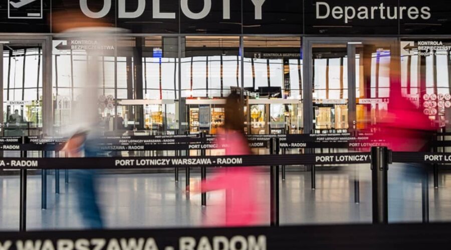 L’aéroport de Varsovie-Radom vise à accueillir 100 000 passagers en 2024 et prévoit l’ouverture d’un centre éducatif dédié à l’aviation