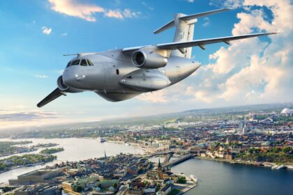 La Suède renforce ses liens de défense avec le Brésil à travers l’expansion de l’Embraer C-390 et du Gripen.